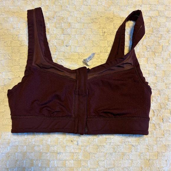 Lulu's Maroon Sports Bra - Picture 1 of 2